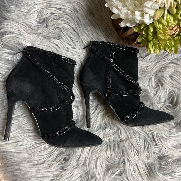 Scene weaver black chain pointy booties - Picture 4 of 11
